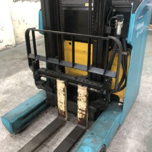 Xe nâng điện đứng lái 1 tấn sumitomo