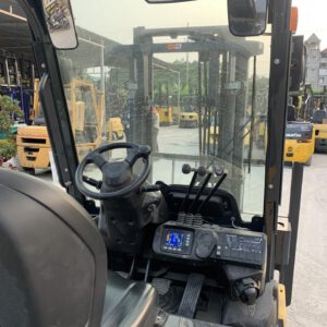 Xe nâng điện 2.5 tấn bình khô sạc nhanh Komatsu FE25-1