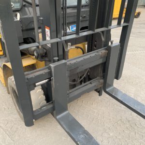 Xe nâng điện 2.5 tấn bình khô sạc nhanh Komatsu FE25-1