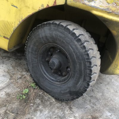 Xe nâng dầu 2.5 tấn Komatsu FD25T-16