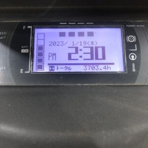 Xe nâng điện đứng lái 1 tấn sumitomo