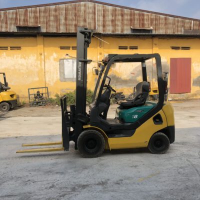 Xe nâng dầu 1.8 tấn Komatsu FD18C-20