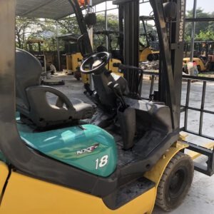 Xe nâng dầu 1.8 tấn Komatsu FD18C-20
