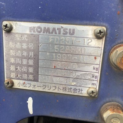Xe nâng dầu 2.5 tấn Komatsu FD25T-12, lốp đôi, 4 càng