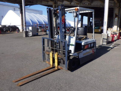 Xe nâng điện 1.8 tấn Komatsu FB18M-2