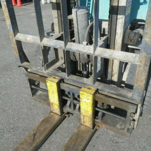 Xe nâng điện 3 tấn Komatsu FB30-11