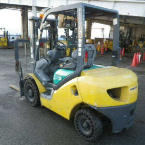 Xe nâng dầu 2.5 tấn Komatsu FD25C-15