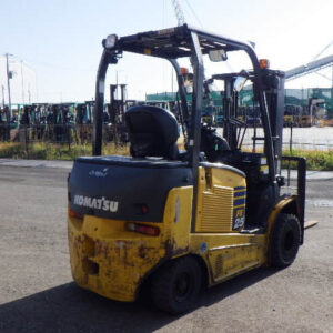 Xe nâng điện 2.5 tấn pin khô lithium Komatsu FE25-1