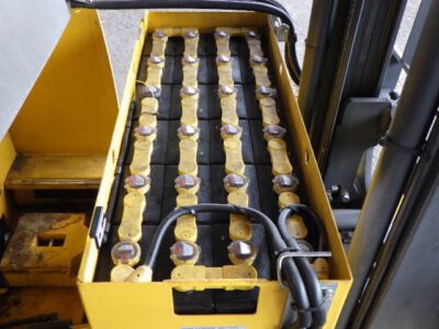 Xe nâng điện đứng lái 1.5 tấn Komatsu FB15RL-145b08f4c09da1f66632cdeb86ceea48f5 (1)