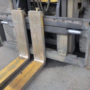 Xe nâng điện 2.5 tấn pin khô lithium Komatsu FE25-1