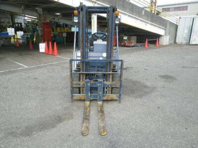 Xe nâng xăng 1.5 tấn Komatsu FG15L-15