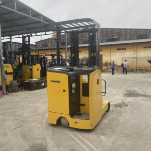 Xe nâng điện đứng lái 1.5 tấn Komatsu FB15RL-15