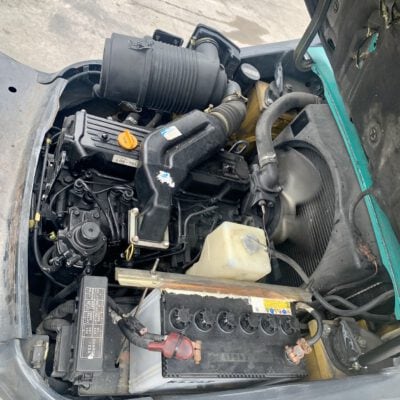 Xe nâng dầu 3 tấn Komatsu FD30T-16