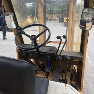 Xe nâng xăng 1.4 tấn Komatsu FG14L-14