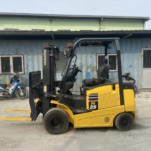 Xe nâng điện 2,5 tấn bình khô sạc nhanh Komatsu FE25-1