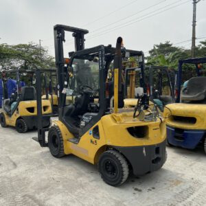 Xe nâng xăng/gas 2 tấn Komatsu FG20HT-17