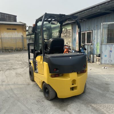 Xe nâng điện 2,5 tấn bình khô sạc nhanh Komatsu FE25-1