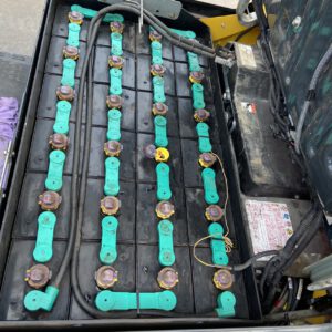 Xe nâng điện ngồi lái 1,5 tấn Komatsu FB15-12