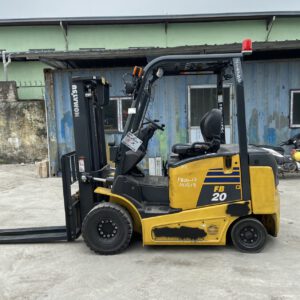 Xe nâng điện ngồi lái 2 tấn Komatsu FB20-12