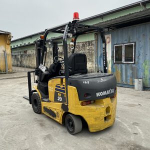Xe nâng điện ngồi lái 2 tấn Komatsu FB20-12