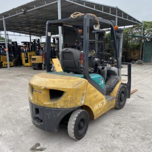 Xe nâng dầu 2,5 tấn Komatsu FD25C-16