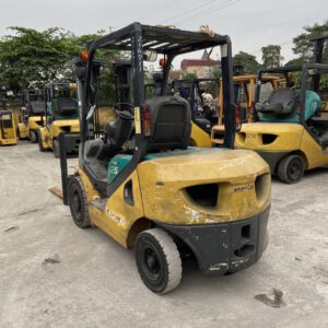 Xe nâng dầu 2,5 tấn Komatsu FD25C-16